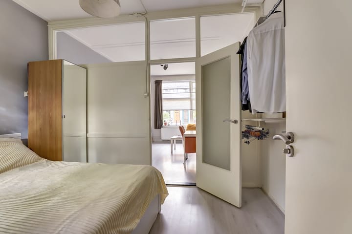 Foto 14 van Louise Henriettestraat 44