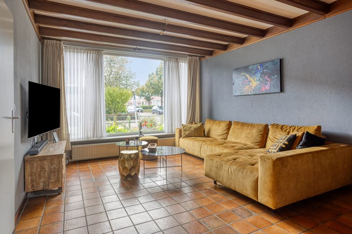 Photo 2 of Adriaen Brouwerstraat 36