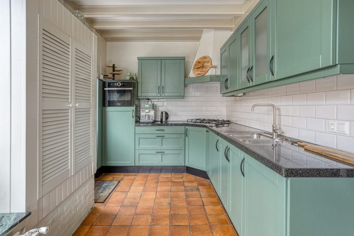 Photo 3 of Adriaen Brouwerstraat 36