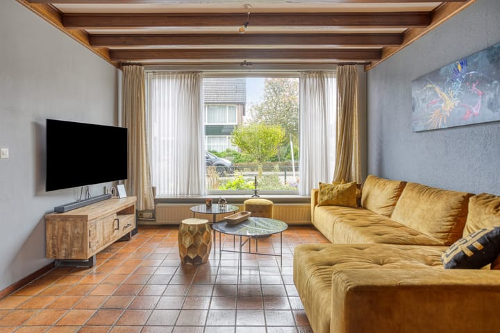 Photo 12 of Adriaen Brouwerstraat 36