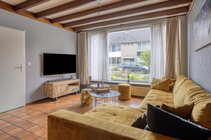 Photo 13 of Adriaen Brouwerstraat 36