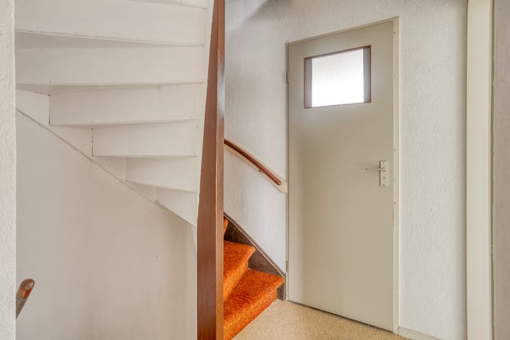 Photo 23 of Adriaen Brouwerstraat 36