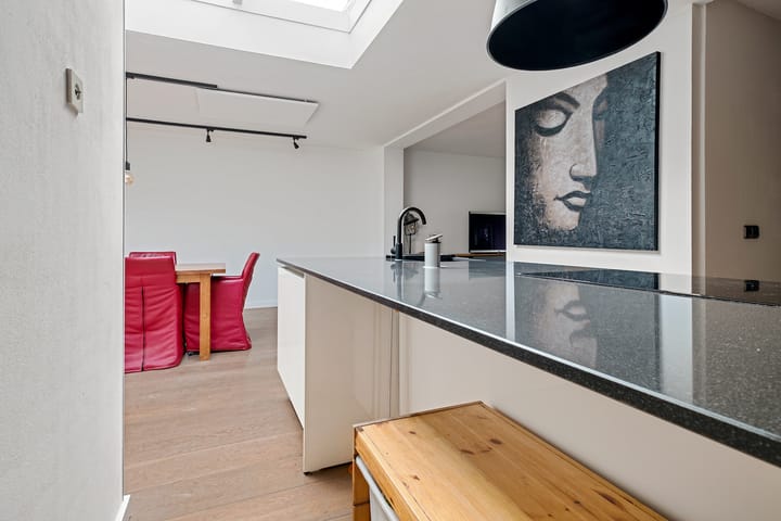 Foto 16 van Laurastraat 13