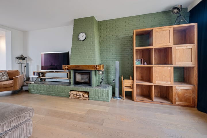 Foto 24 van Laurastraat 13