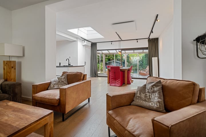 Foto 27 van Laurastraat 13