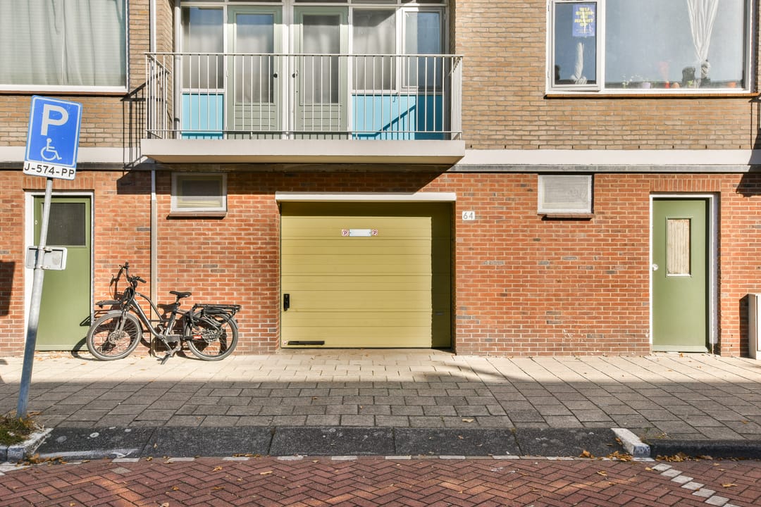 Foto 22 van S. F. van Ossstraat 86