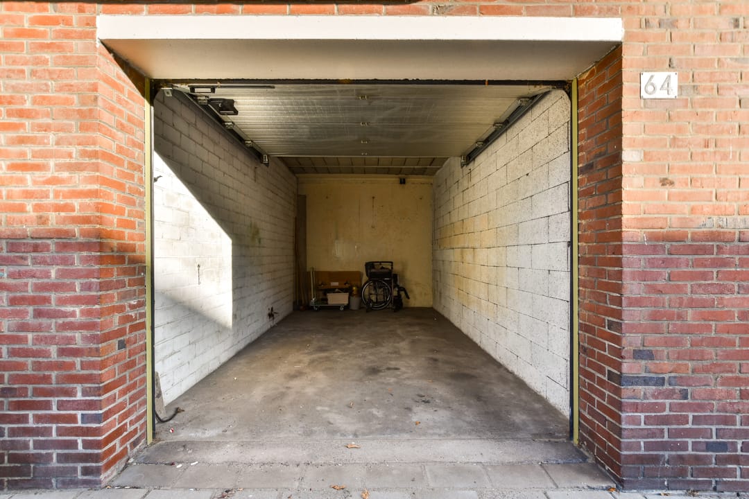 Foto 23 van S. F. van Ossstraat 86