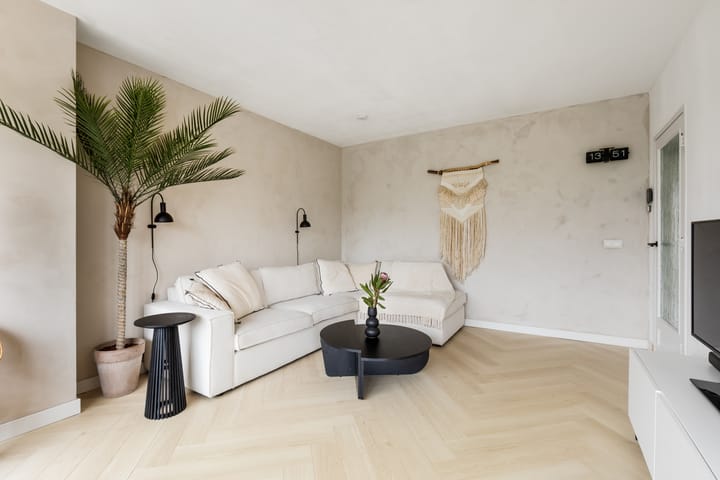 Photo 2 of Delftlaan 345-I