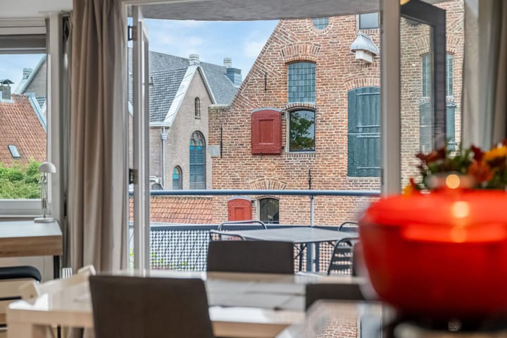 Foto 15 van Grote Haag 97