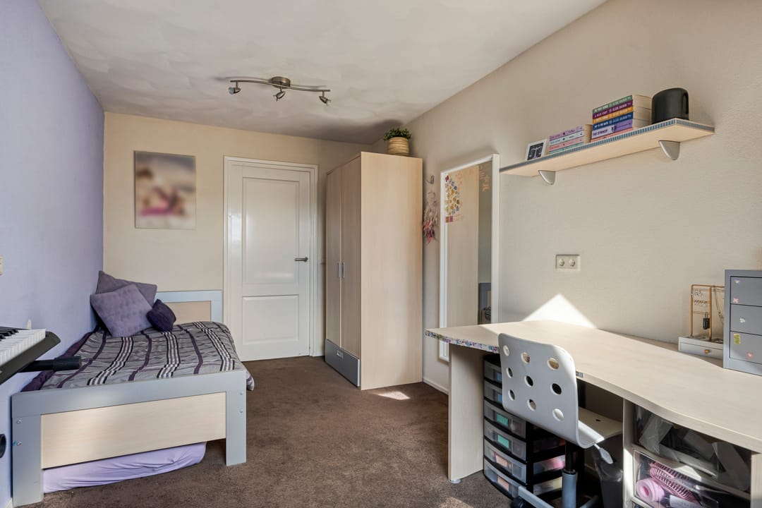 Foto 23 van Valkenierstraat 136