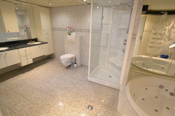 Photo 16 of Struverstraat 5