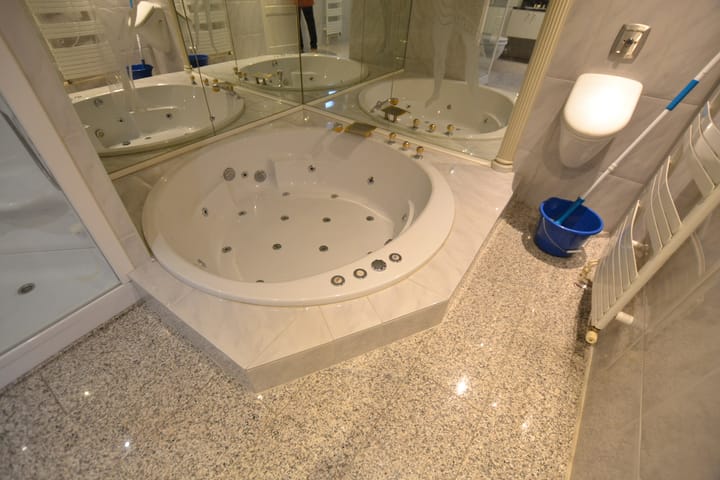 Photo 19 of Struverstraat 5