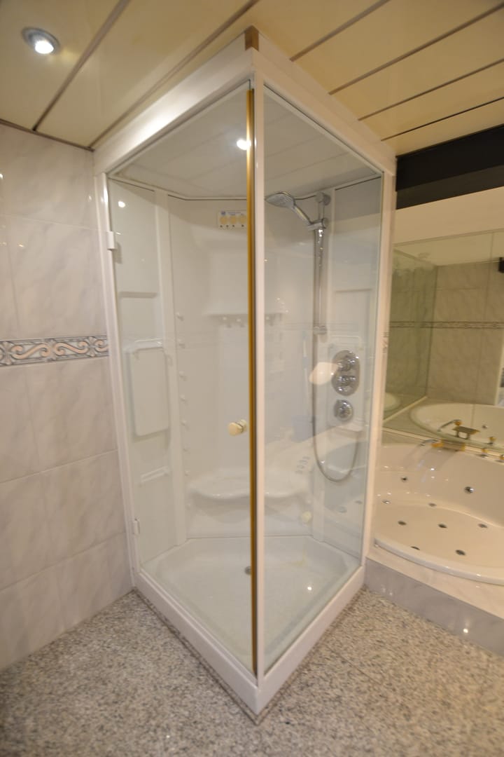 Photo 20 of Struverstraat 5