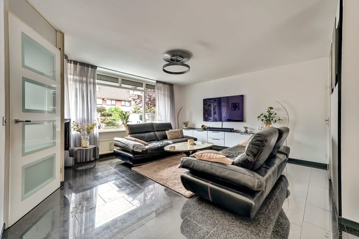 Foto 4 van Brahmsstraat 101