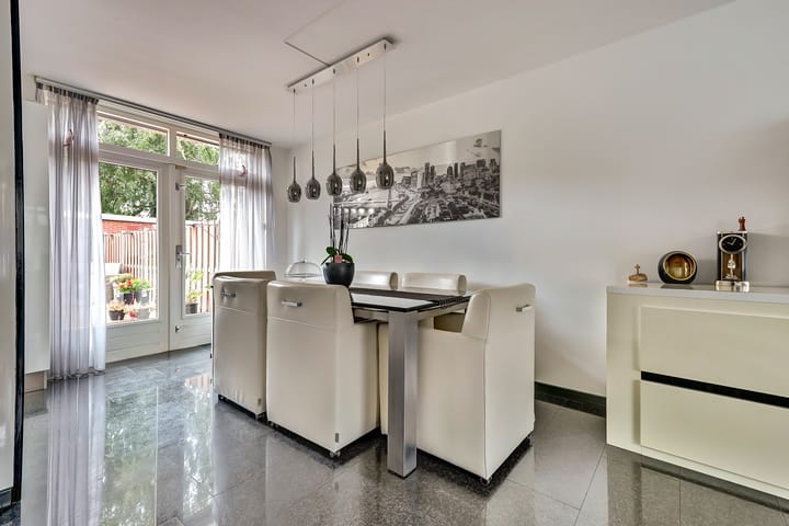 Foto 8 van Brahmsstraat 101