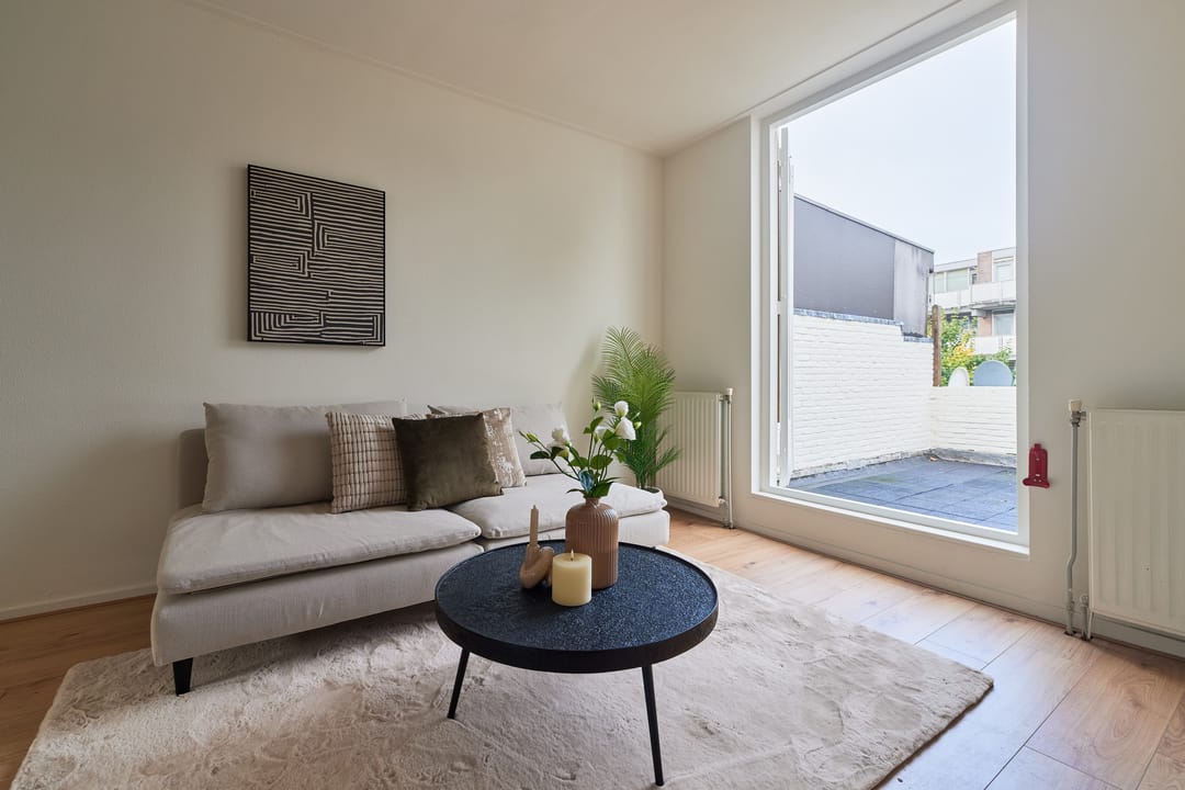 Foto 16 van Larenseweg 51-A