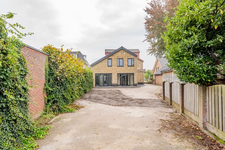 Foto 4 van Van Tuyllstraat 8-D