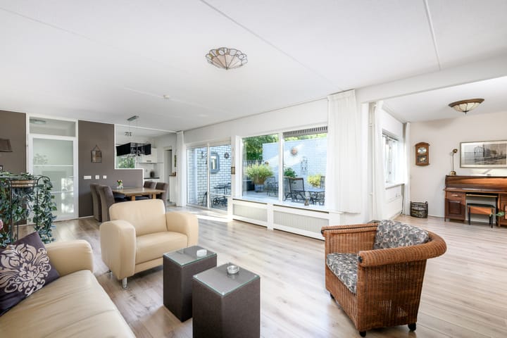 Photo 24 of M. Ruyshof 19