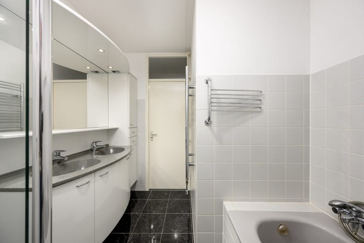 Photo 36 of M. Ruyshof 19