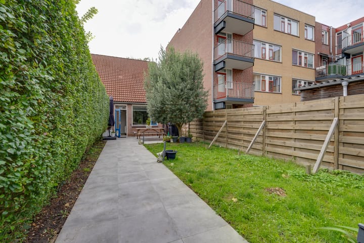 Photo 32 of Landauerstraat 38