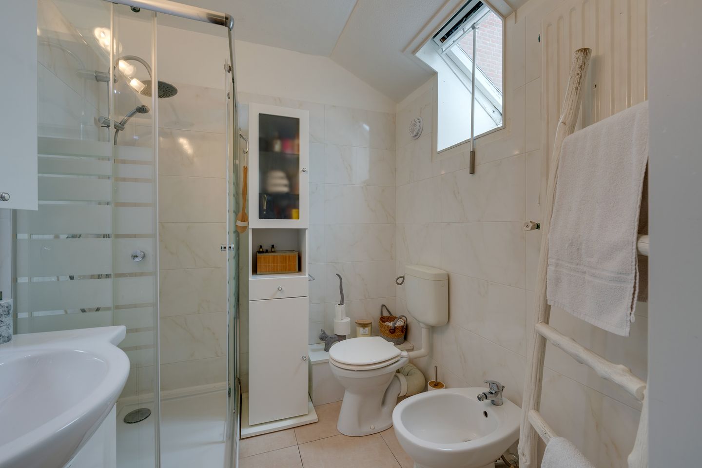 Foto 44 van Landauerstraat 38