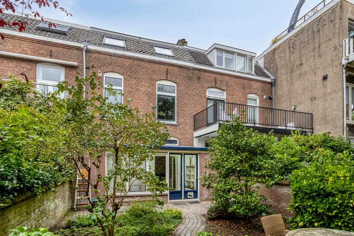 Foto 7 van Dominicanenstraat 103