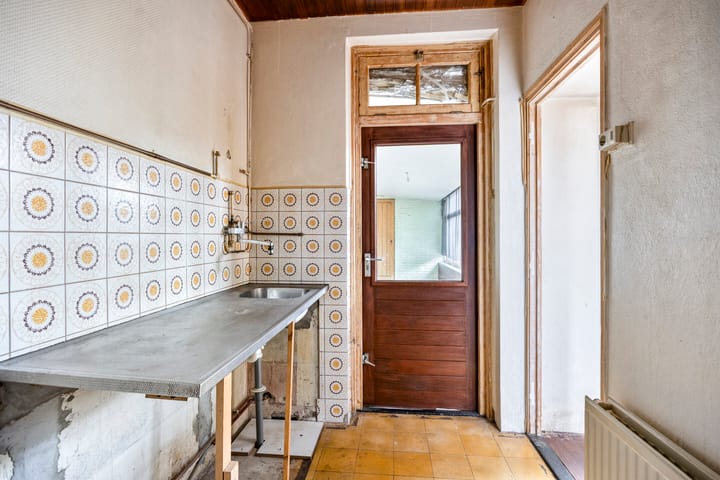 Photo 12 of Nassaustraat 84