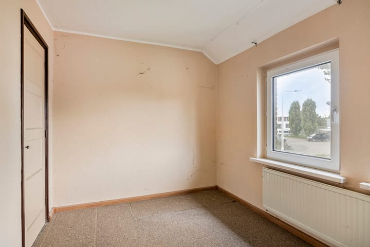 Photo 18 of Nassaustraat 84