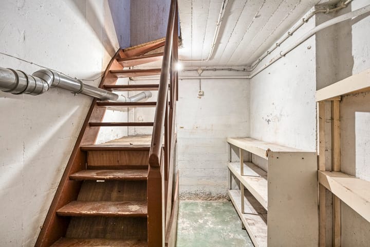 Photo 21 of Nassaustraat 84