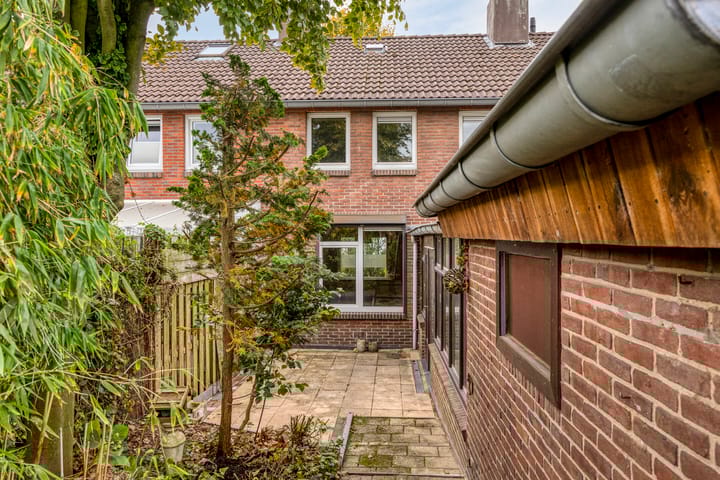 Photo 27 of Nassaustraat 84