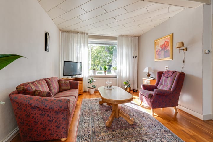 Photo 11 of Aaltenseweg 83