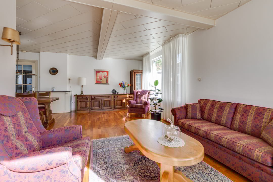 Photo 13 of Aaltenseweg 83