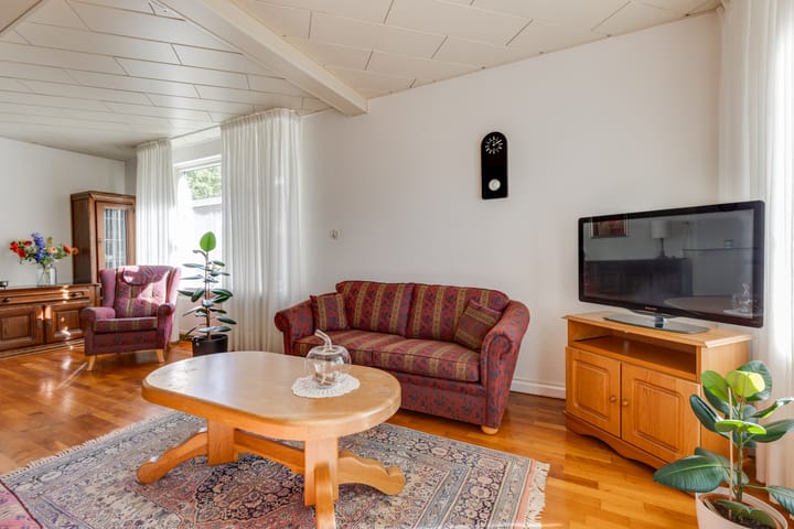 Photo 14 of Aaltenseweg 83