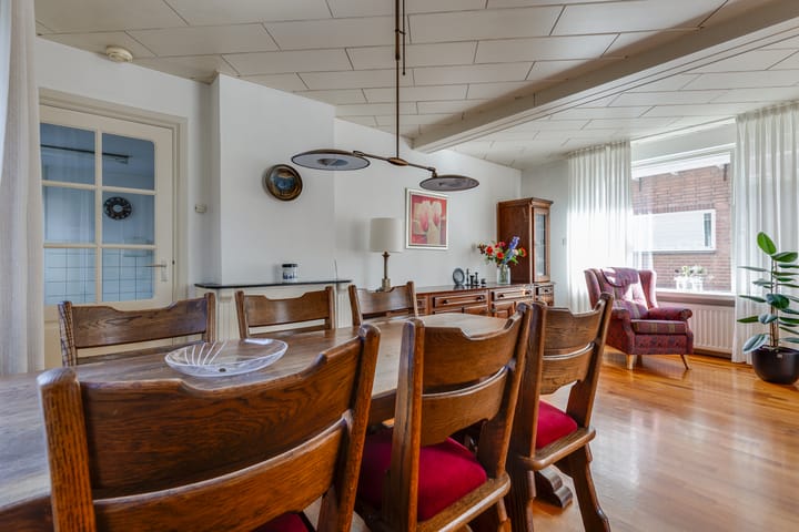 Photo 20 of Aaltenseweg 83