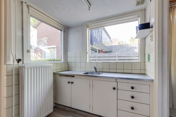 Photo 22 of Aaltenseweg 83