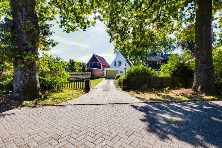 Photo 60 of Aaltenseweg 83