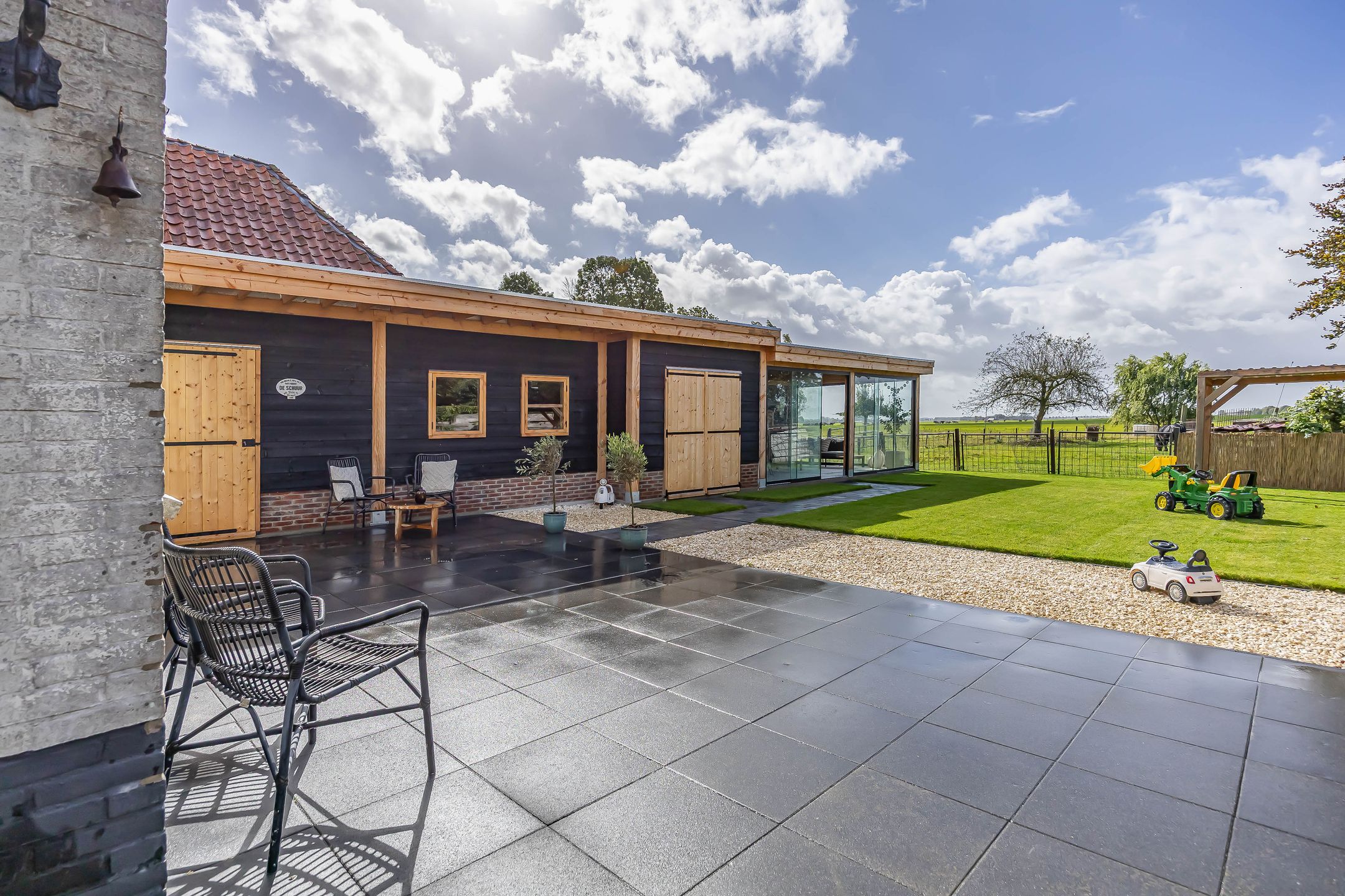 Foto 33 van Nieuwestreek 11