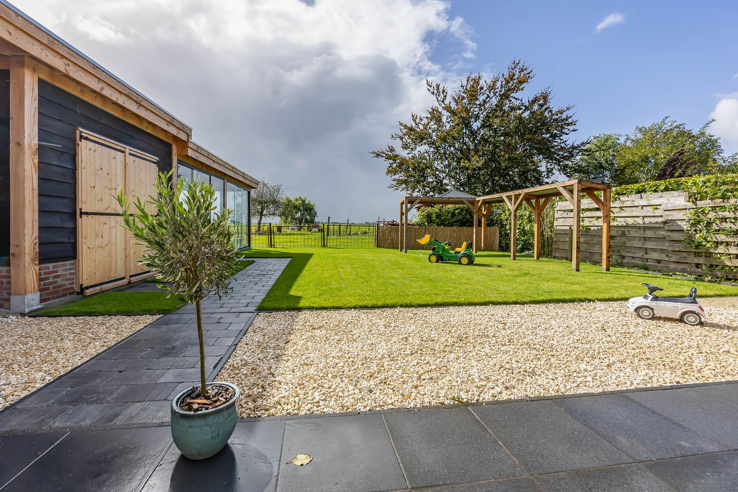 Foto 40 van Nieuwestreek 11