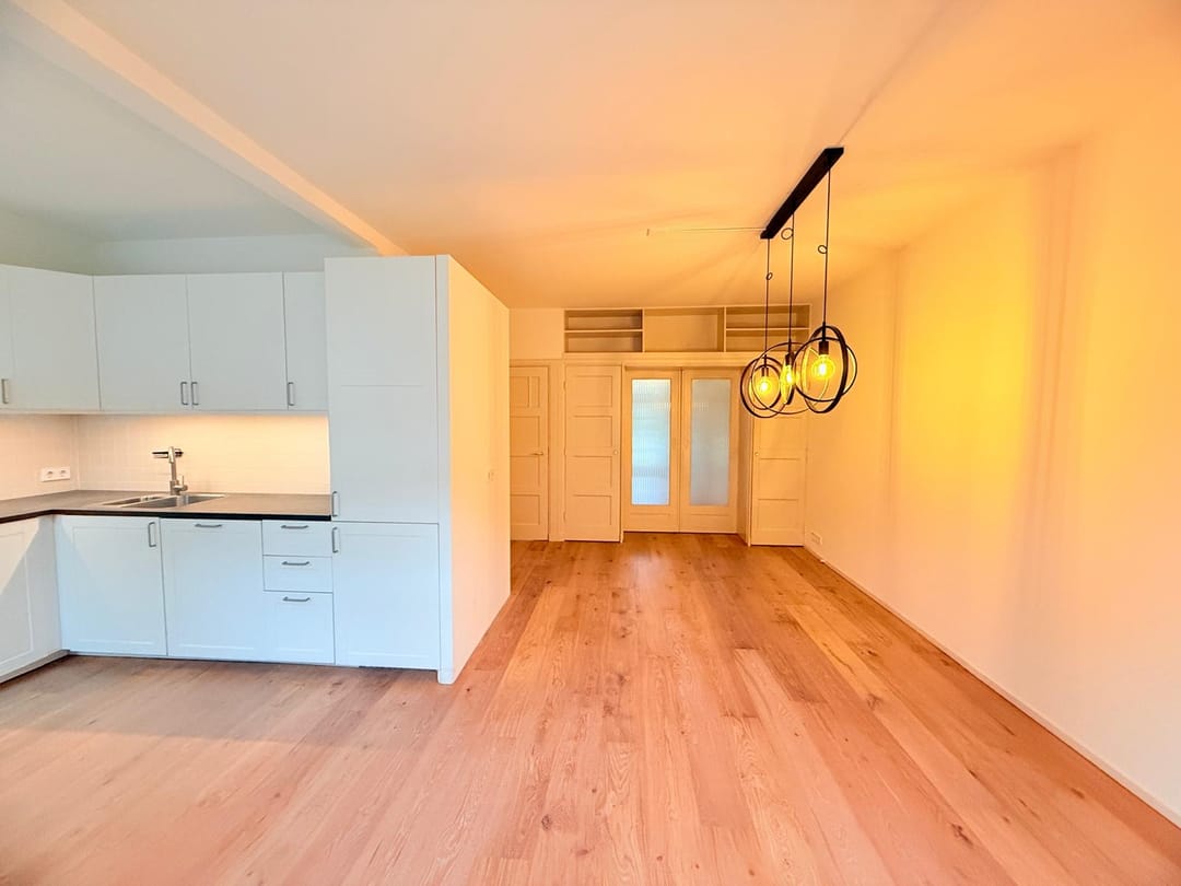 Photo 2 of Vechtstraat 103-1