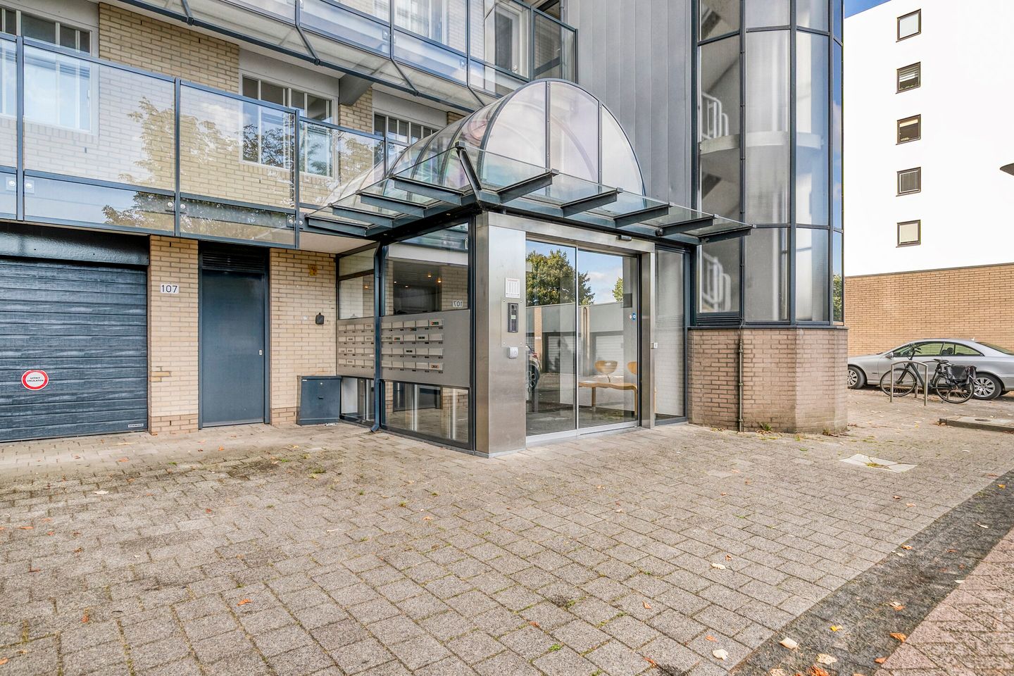 Foto 10 van Pontonniersweg 123