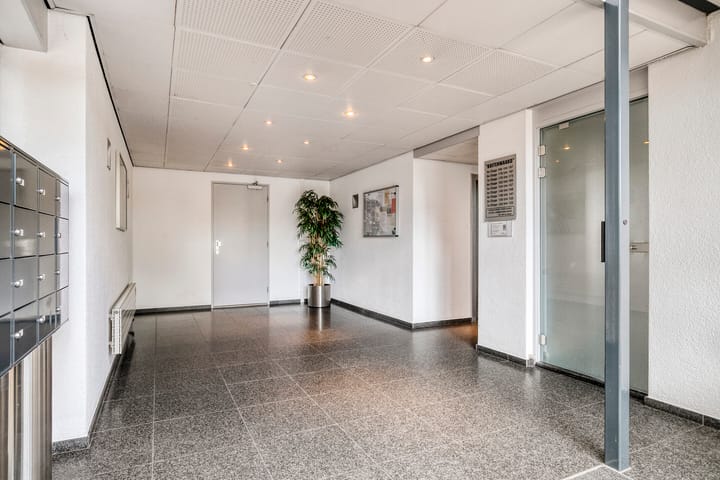 Photo 11 of Pontonniersweg 123