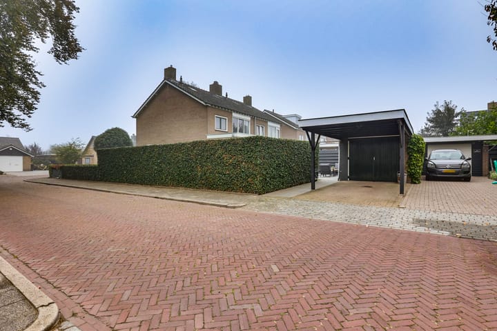 Foto 34 van Mr. G. Vixseboxsestraat 29