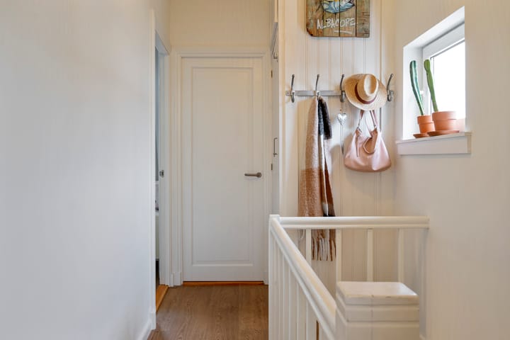 Photo 20 of Brugstraat 19