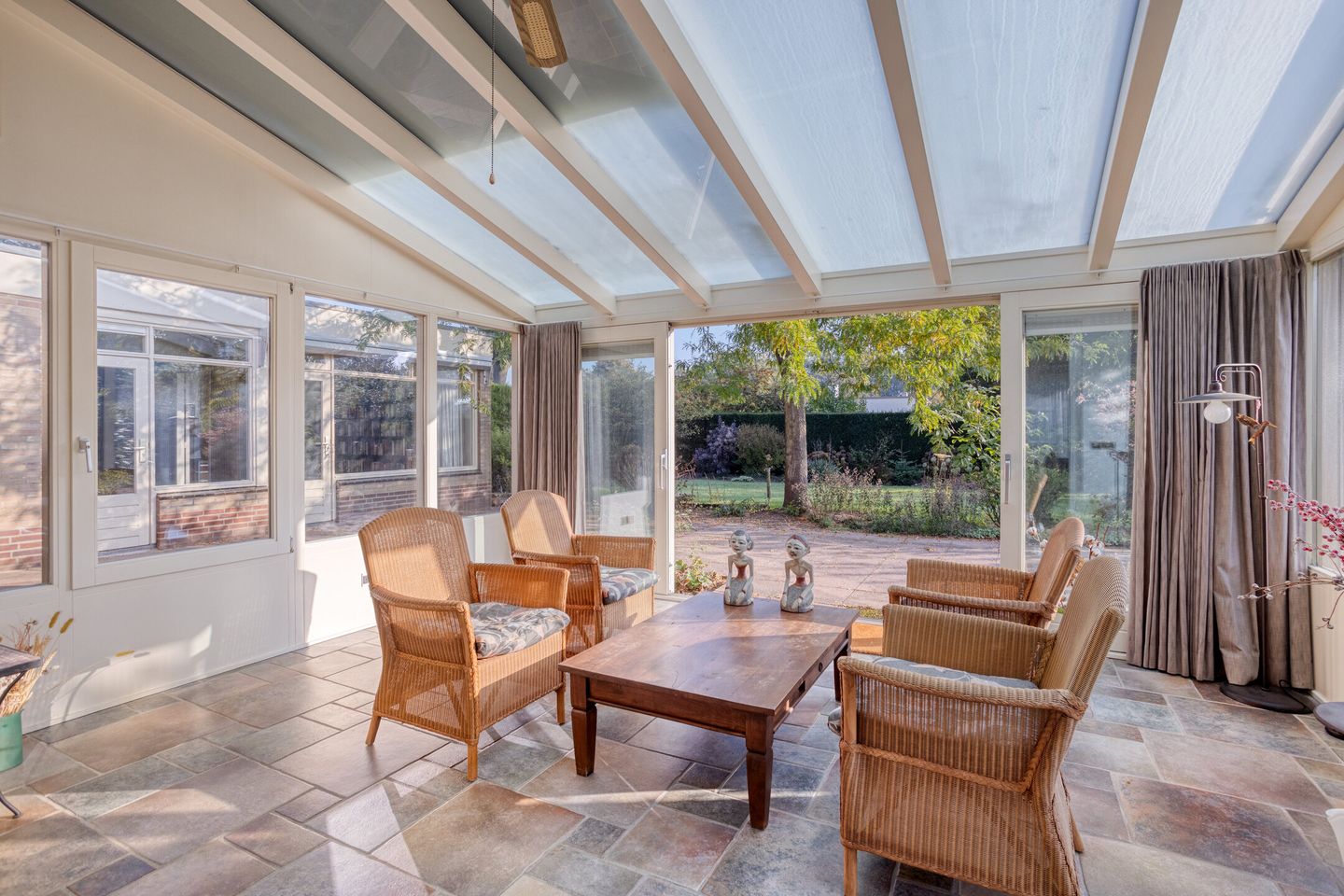 Foto 10 van van den Berghstraat 14