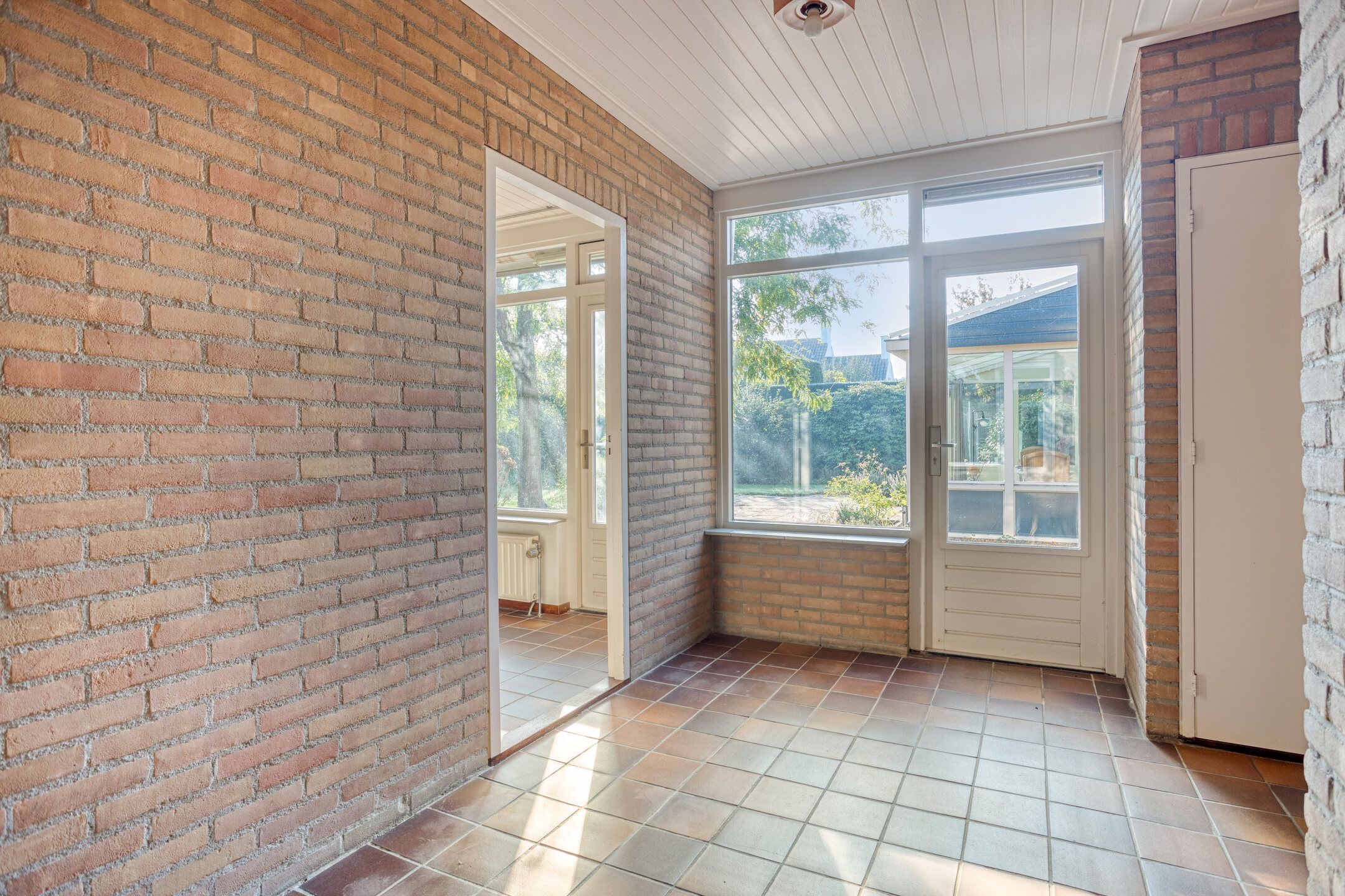 Foto 15 van van den Berghstraat 14