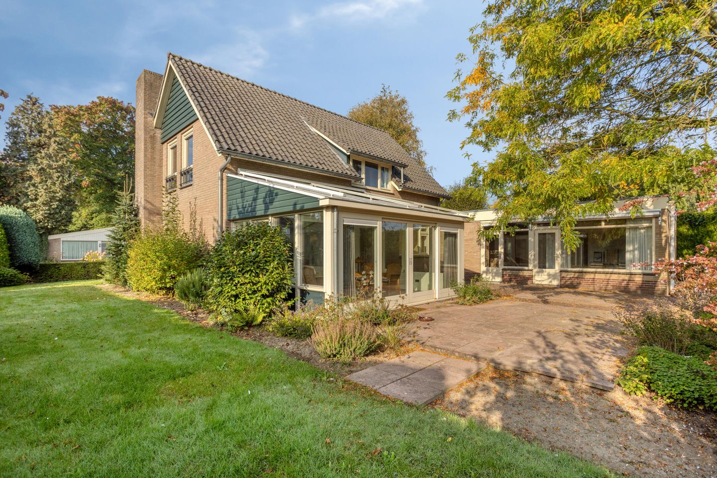 Foto 25 van van den Berghstraat 14