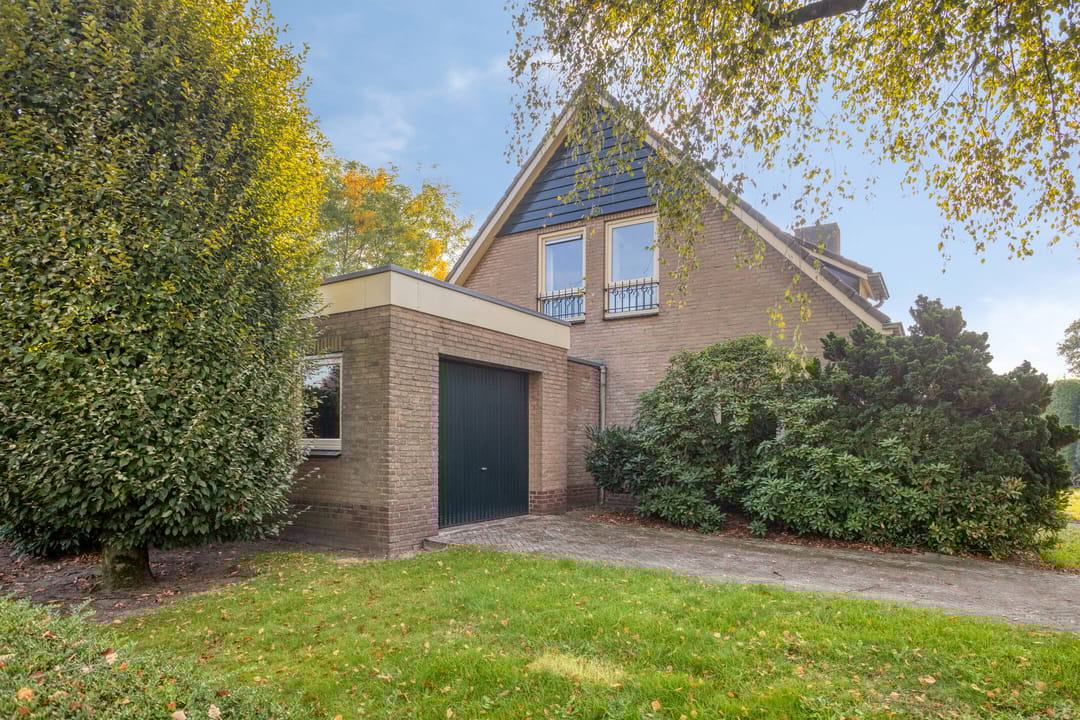 Foto 28 van van den Berghstraat 14