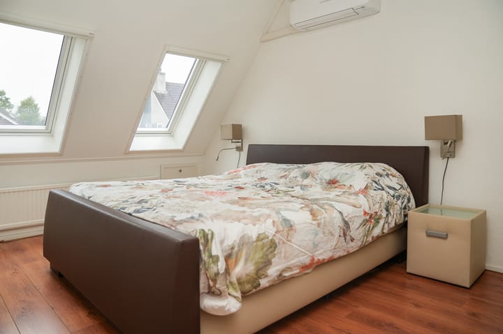 Photo 29 of Boterbloem 1