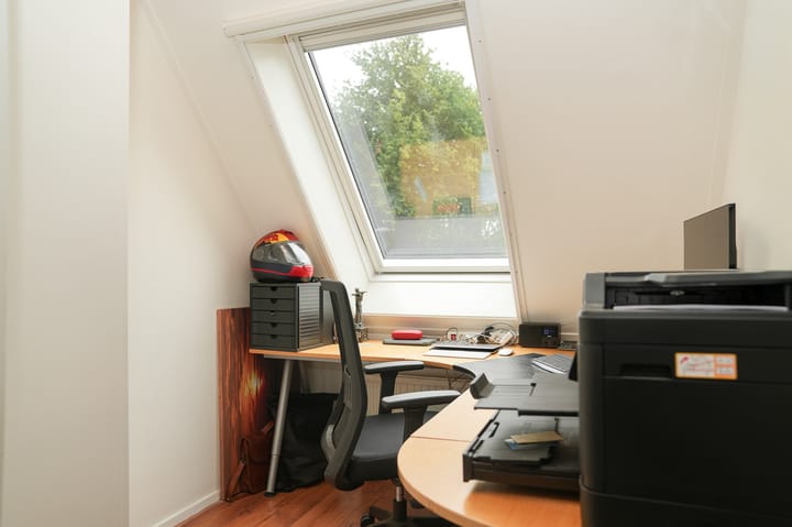 Photo 31 of Boterbloem 1