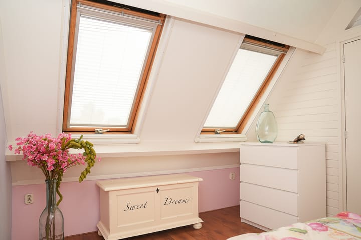 Photo 36 of Boterbloem 1